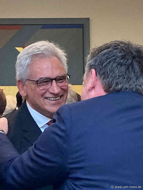 Ulmerinnen und Ulmer gratulieren Oberbürgermeister Gunter Czisch zum 60. Geburtstag