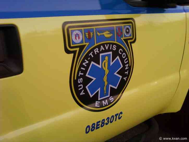 1 dead after 2-vehicle collision in southeastern Travis County, traffic delays expected