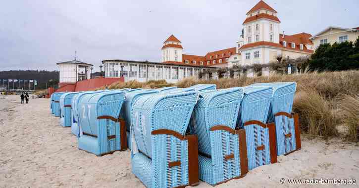 Wolkenreich und nass im Süden, Sonne im Norden