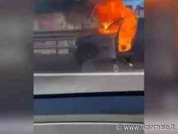 Filma l'incendio invece di aiutare: vittima muore, indagato autore del video