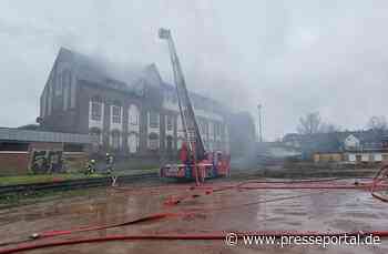 FW-OB: Brand in der ehemaligen Hauptschule St. Michael an der Knappenstraße