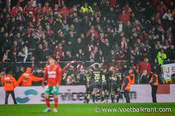 Standard knoopt weer aan met de zege na een zinderend begin