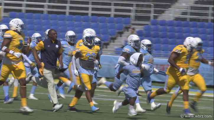 Gold beats Blue 37-20 in Southern football's spring game