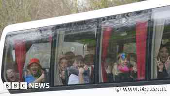 Dover delays see pupils wait hours to arrive for Easter trips