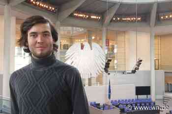 Student Alex zwischen Krieg und Politik