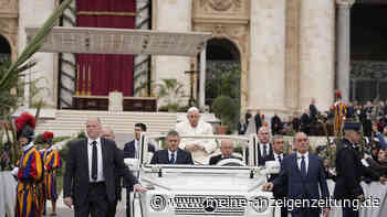 Papst Franziskus hält überraschend Messe trotz Klinik-Besuch – Details zeigen seine Probleme