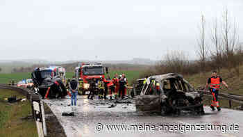 Sieben Tote nach schlimmem Auto-Crash: Unfall-Fahrer ohne Führerschein – schlimmer Alkohol-Verdacht