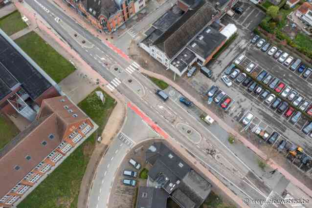 Kruispunt van Diestersesteenweg met Schaffensesteenweg in Paal wordt veiliger voor schoolgaande jeugd