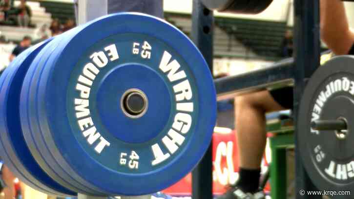 High school power lifting champions crowned on Saturday