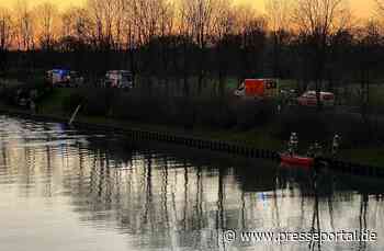 FW Hünxe: Personensuche im Wasser