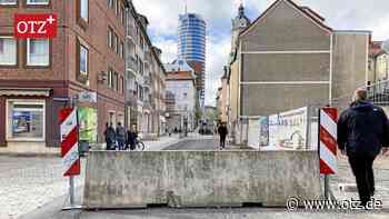 Die Mauer muss weg. Die Mauer ist weg