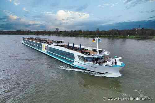 Phoenix Reisen: Flussschiff Alisa getauft