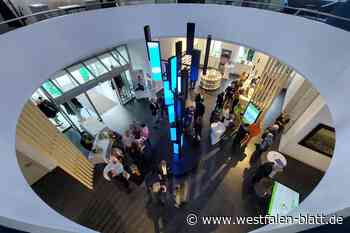 Bad Oeynhausen: Digitaler Showroom in Tourist-Information eröffnet