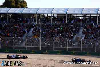 Sargeant puzzled by “weird” crash with De Vries as he avoids penalty | 2023 Australian Grand Prix