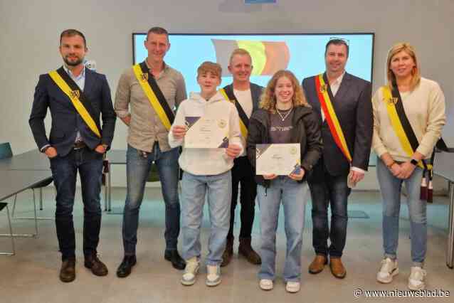 Judokampioenen Sid en Julie krijgen certificaat voor uitzonderlijke sportverdienste