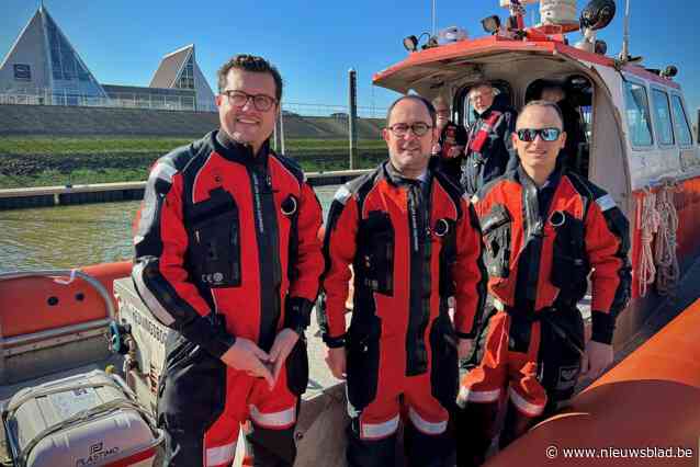 Vincent Van Quickenborne waant zich even redder op zee, en belooft te helpen bij financiering nieuwe reddingsboot: “We gaan ons netwerk aanspreken”