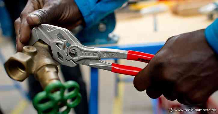 444.000 Anträge für Dauervisum bearbeitet