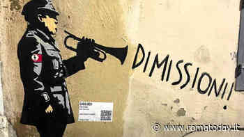 "Dimissioni": il murale di Laika in via Rasella contro Ignazio La Russa