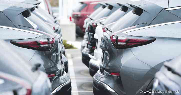 Mercato auto Italia, un marzo indimenticabile: le immatricolazioni crescono del +40,8%