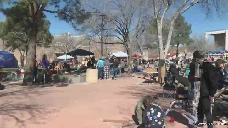 El Dorado High School students build rockets with recycled materials