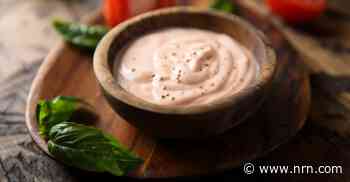 White BBQ sauce – the unique blend of mayonnaise, acid and heat