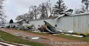 Huntoon Stables in North Aurora relocates 11 horses after Friday's storm damages building's roof