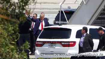 Trump vor Anklageverlesung am Dienstag in New York gelandet