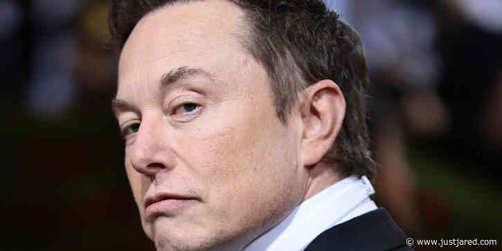 Elon Musk Changes Twitter's Logo to Dogecoin Dog