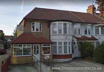 Petition as Grenoble Gardens GP surgery shuts for 3 months