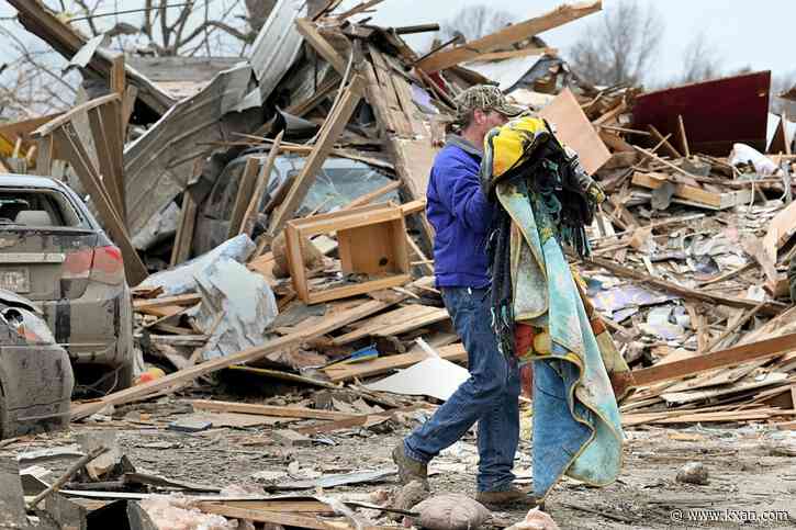 Forecasters warn of more severe storms and tornadoes in South and Midwest