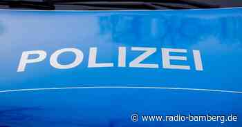 Lkw stürzt bei Unfall auf A70 Böschung hinab: Sperrung