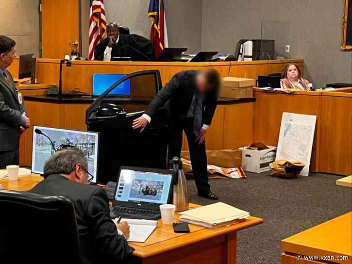 Murder trial: Expert says Daniel Perry slowed down as he made turn into crowd of protesters