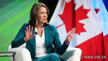 Alberta Premier Danielle Smith threatens CBC with legal action over Coutts blockade stories