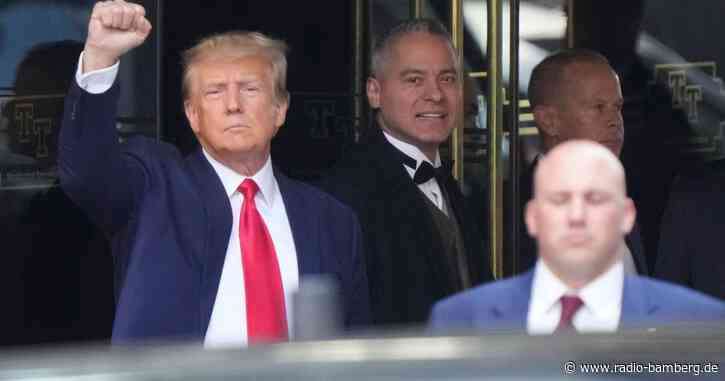 Ex-US-Präsident Trump in New York zum Gericht aufgebrochen