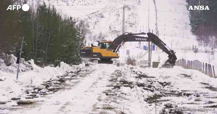 Finlandia, al via i lavori di recinzione del confine con la Russia lungo 200 chilometri – Video