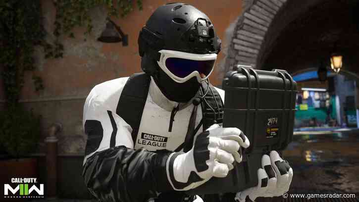 Warzone 2 players rejoice as anti-cheat finally targets third-party devices like the infamous Cronus