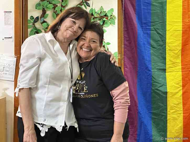 Albuquerque elementary teacher awarded Golden Apple