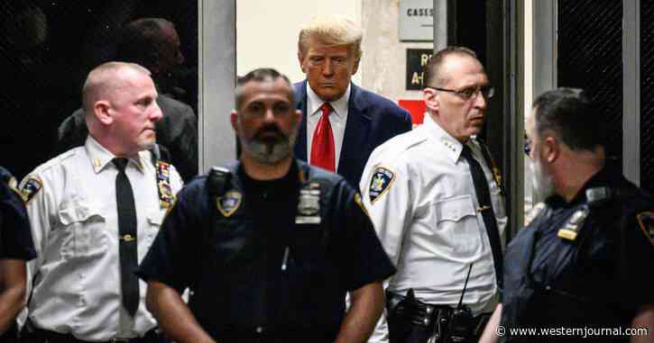 Court Officer Makes Sick Move Against Trump as He Enters Courtroom to Be Arraigned
