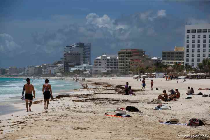 Killings in Mexican resort of Cancun tied to drug rivalries