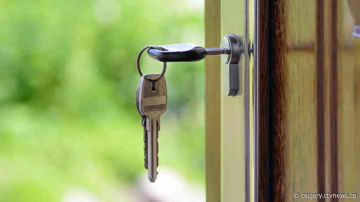 Calgary real estate agent's licences revoked for misleading customers and fraud