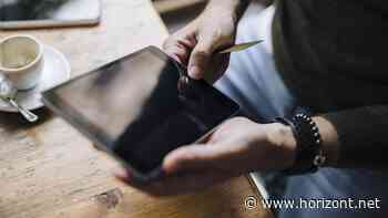 ECC Köln: Konsumierende sind beim Shoppen offen für Chatbots