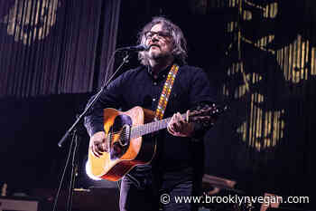 Wilco's Jeff Tweedy announces summer tour with Le Ren (BV Presale for Brooklyn Made shows)