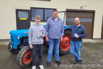 Treckerclub Grundsteinheim: Vater und Sohn machen die 100 voll