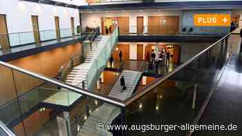 Frau versteckte Heroin in Vagina: Im Gericht trifft sie auf ihren Freund