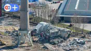 Trümmelteil von Kraftwerks-Sprengung in Kiel: Zufall rettet Familie das Leben