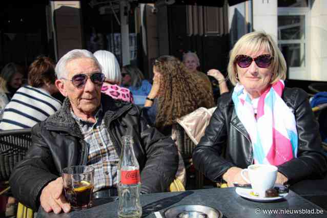 Eindelijk is de winter voorbij, Antwerpse terrasjes zitten overvol: “Elk pirreke zon neem ik mee”