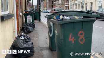Coventry bin workers in new payment dispute with council