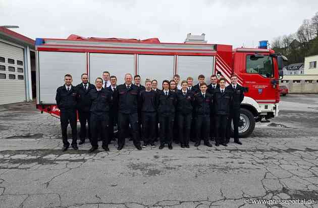FW-AR: FEUERWEHR ARNSBERG ERHÄLT VERSTÄRKUNG-19 EINSATZKRÄFTE BEENDEN IHRE GRUNDAUSBILDUNG