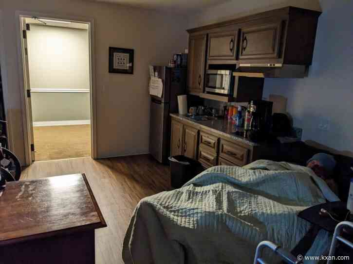 Families of Alzheimer's patients call for better care