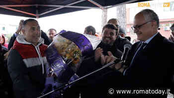 VIDEO | "Qui giace Rocca Cencia": Gualtieri festeggia insieme ai cittadini la chiusura del Tmb
